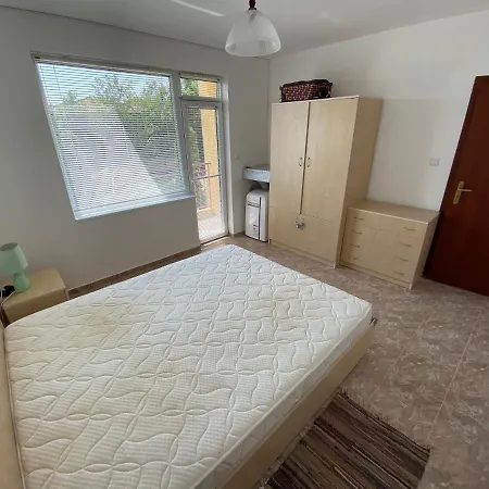 Apartamento In Complex Daisy Kranevo