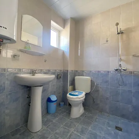 In Complex Daisy Lägenhet *