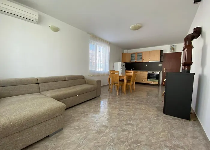 Appartamento In Complex Daisy Kranevo