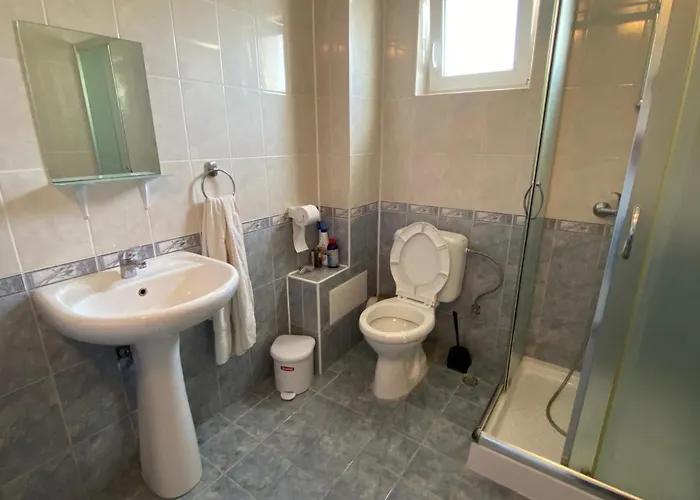 Appartamento In Complex Daisy