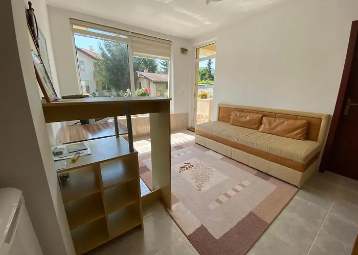 Appartamento In Complex Daisy Kranevo